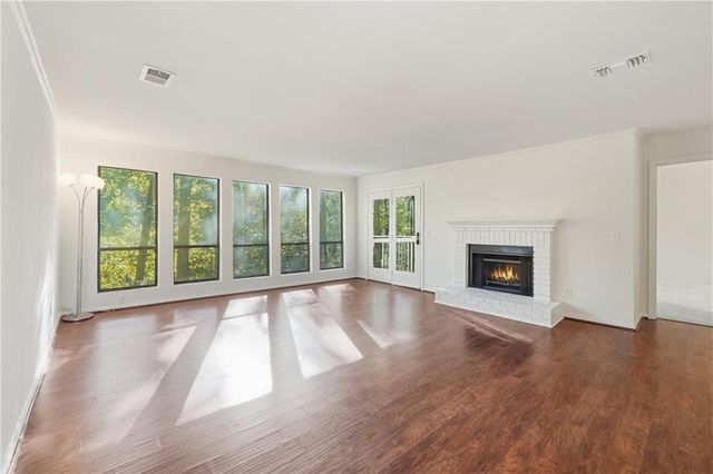427 Warm Springs Circle, Roswell, GA 30075
