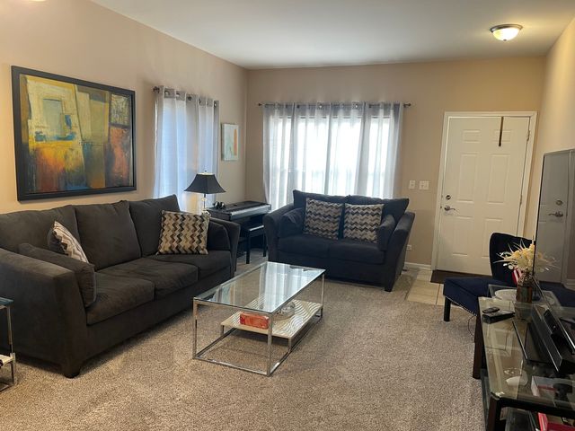 2872 CEDAR GLADE Drive, Naperville, IL 60564