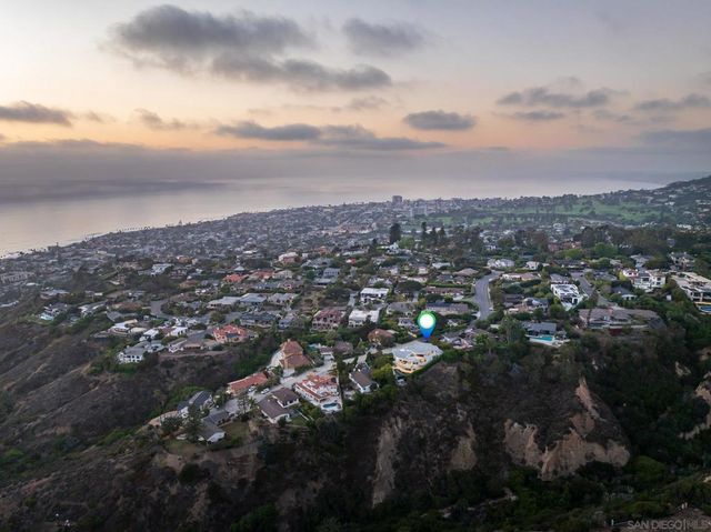 6125 Terryhill Drive, La Jolla, CA 92037