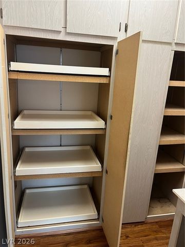 10407 Sawmill Avenue, Las Vegas, NV 89134