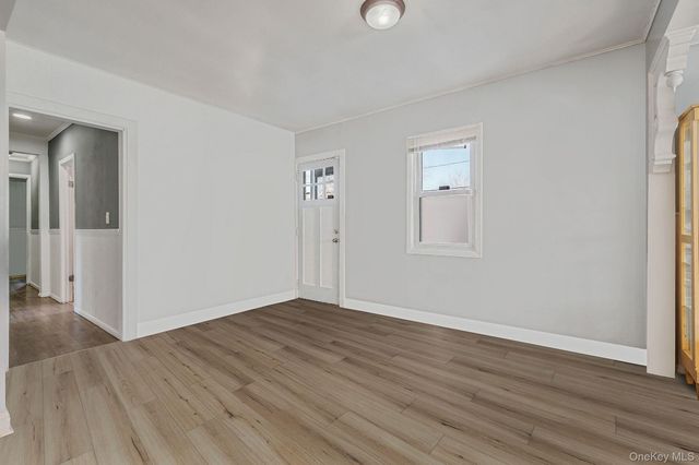 64 Beech Avenue, Farmingville, NY 11738