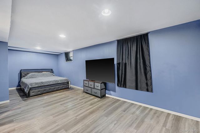 64 Beech Avenue, Farmingville, NY 11738