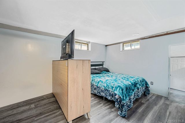 64 Beech Avenue, Farmingville, NY 11738