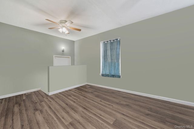 64 Beech Avenue, Farmingville, NY 11738