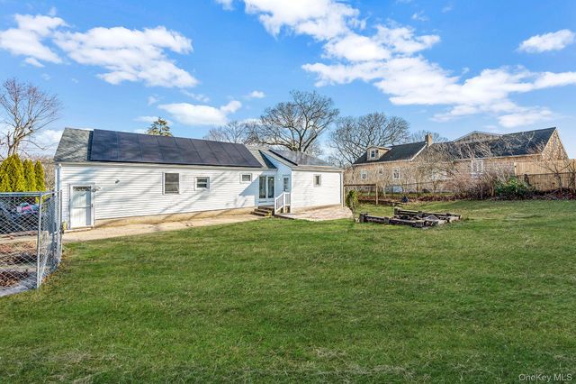 64 Beech Avenue, Farmingville, NY 11738