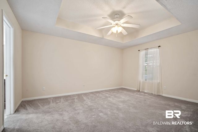 7394 Spaceview Dr, Saraland, AL 36571