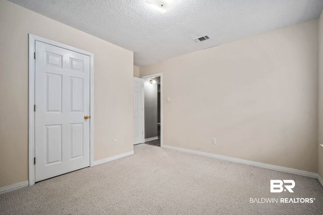 7394 Spaceview Dr, Saraland, AL 36571