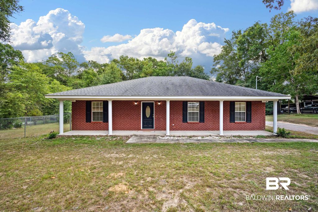 7394 Spaceview Dr, Saraland, AL 36571