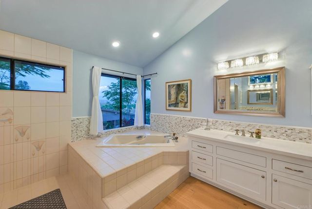 4236 Valle Del Sol, Bonsall, CA 92003