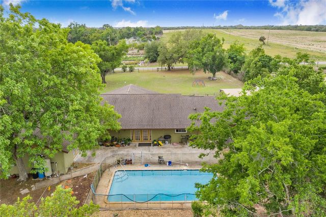 1616 CHAMPAGNE ROAD, Davenport, FL 33837