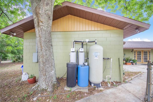 1616 CHAMPAGNE ROAD, Davenport, FL 33837