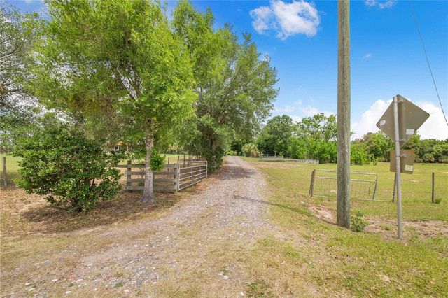 1616 CHAMPAGNE ROAD, Davenport, FL 33837