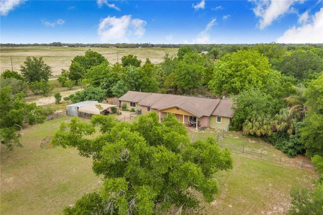 1616 CHAMPAGNE ROAD, Davenport, FL 33837