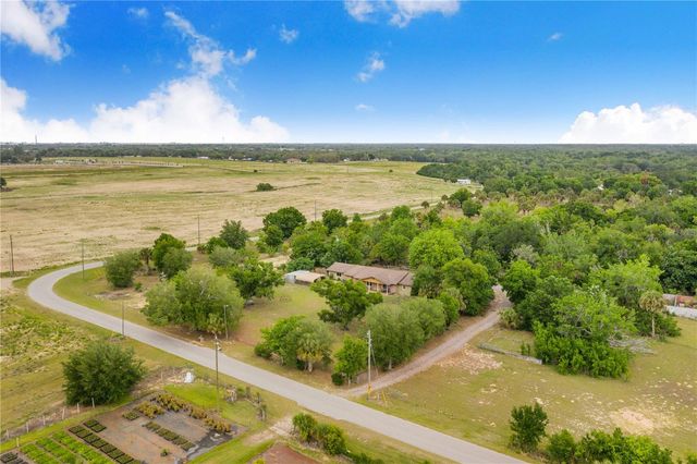 1616 CHAMPAGNE ROAD, Davenport, FL 33837