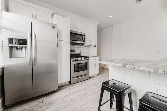 1320 N 4th Street, Columbus, OH 43201