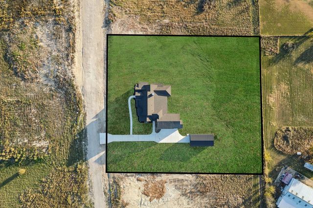 711 Hummingbird Lane, Justin, TX 76247