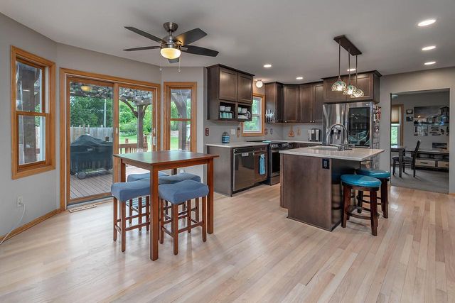 364 Plank ROAD, Mukwonago, WI 53149
