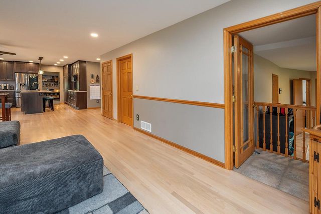 364 Plank ROAD, Mukwonago, WI 53149