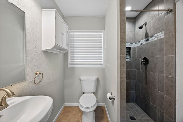 7001 Richlynn Terrace, Richland Hills, TX 76118