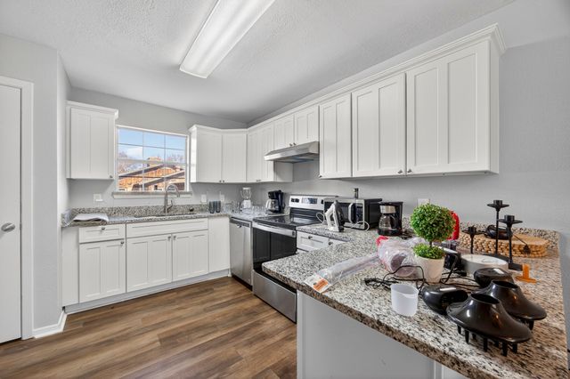 7001 Richlynn Terrace, Richland Hills, TX 76118