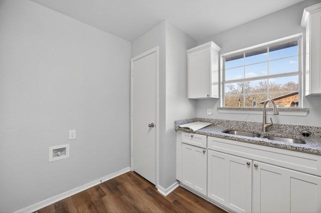 7001 Richlynn Terrace, Richland Hills, TX 76118