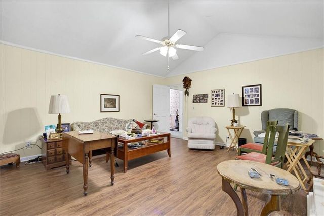 2090 Johnson Ferry Road, Marietta, GA 30062