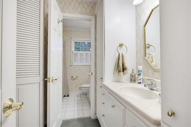 2090 Johnson Ferry Road, Marietta, GA 30062