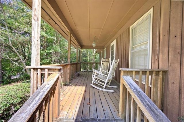 2090 Johnson Ferry Road, Marietta, GA 30062