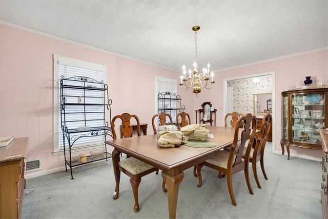 2090 Johnson Ferry Road, Marietta, GA 30062