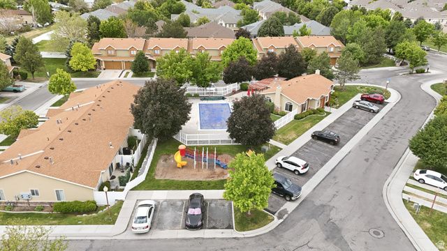 6678 S PINE LANDING WAY, West Jordan, UT 84084