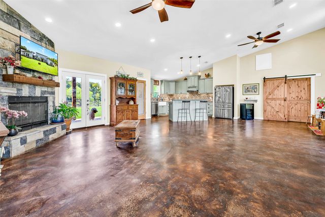 625 VZ CR 3411, Wills Point, TX 75169