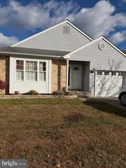 722 VIRGIN ISLAND DR, Williamstown, NJ 08094