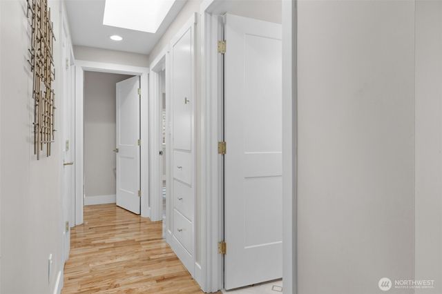 20008 Meridian Place N, Shoreline, WA 98133