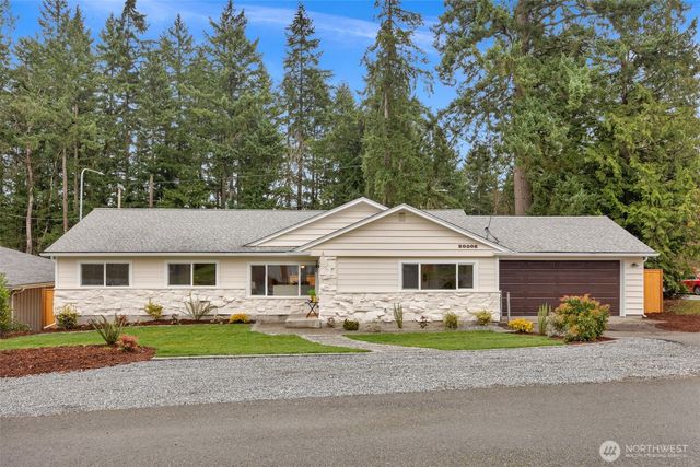 20008 Meridian Place N, Shoreline, WA 98133