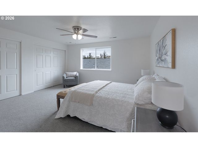 441 N 2ND St, St Helens, OR 97051