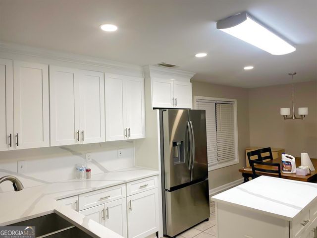 1020 Chandler Ridge Drive SE, Lawrenceville, GA 30045