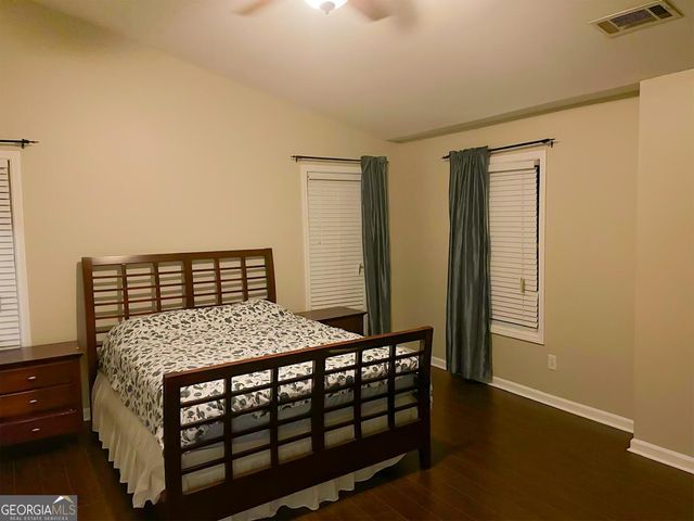 1020 Chandler Ridge Drive SE, Lawrenceville, GA 30045