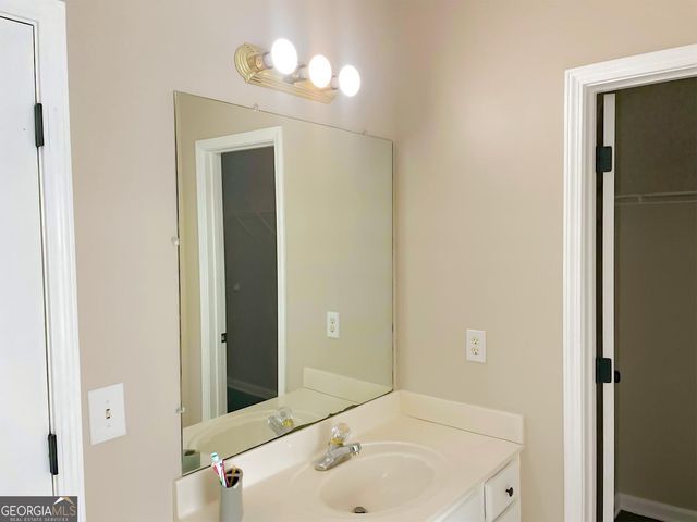 1020 Chandler Ridge Drive SE, Lawrenceville, GA 30045