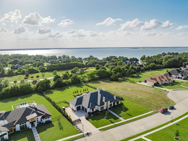 109 Ambrosia Lane, Heath, TX 75032