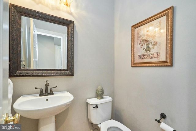 5132 GAGNE CT, Fairfax, VA 22030