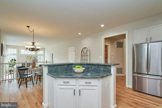 5132 GAGNE CT, Fairfax, VA 22030