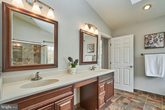 5132 GAGNE CT, Fairfax, VA 22030