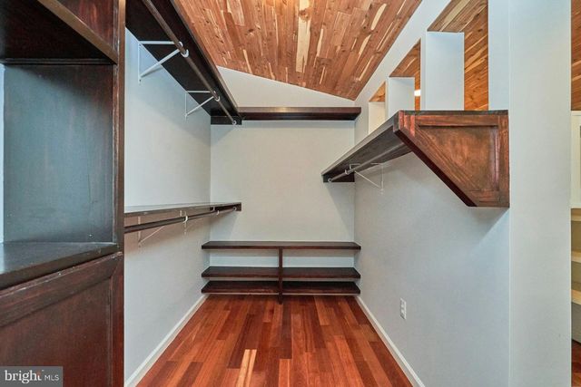 5132 GAGNE CT, Fairfax, VA 22030