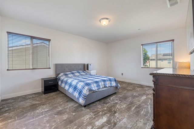 163 Dylan Ct, Merced, CA 95341