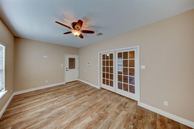 2205 Rimrock Street, Kemah, TX 77565