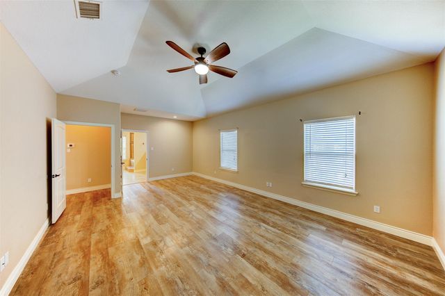 2205 Rimrock Street, Kemah, TX 77565