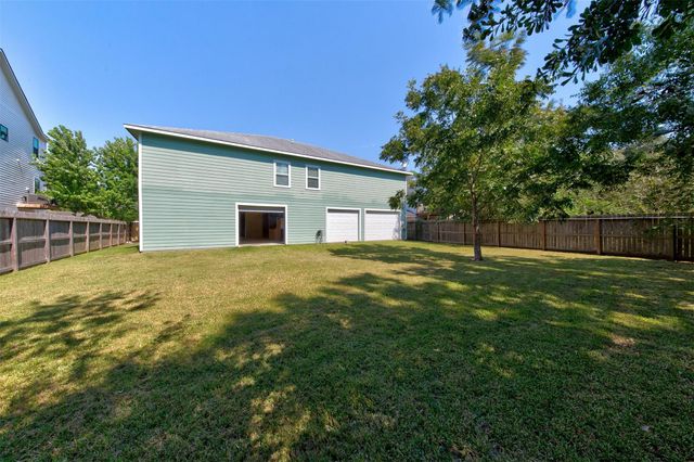 2205 Rimrock Street, Kemah, TX 77565