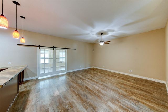 2205 Rimrock Street, Kemah, TX 77565