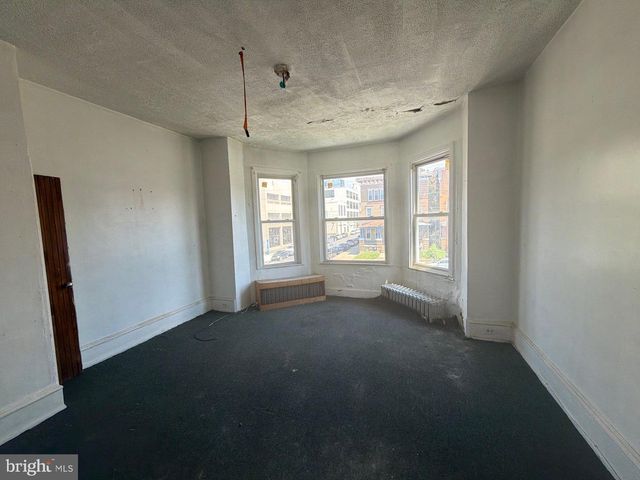 1318 W ALLEGHENY AVE, Philadelphia, PA 19132
