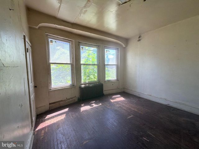 1318 W ALLEGHENY AVE, Philadelphia, PA 19132